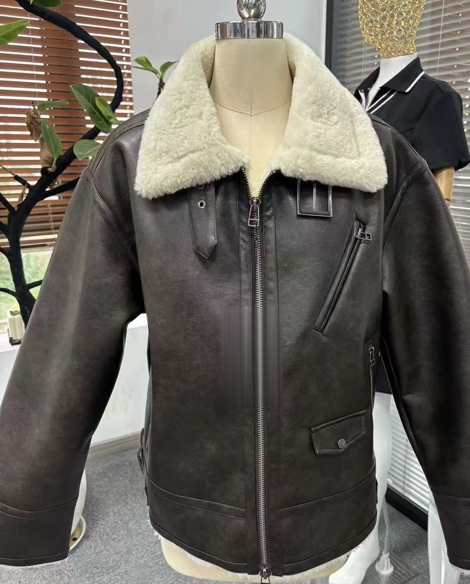 Dark brown shearling jacket — 1,000 pieces confirmed